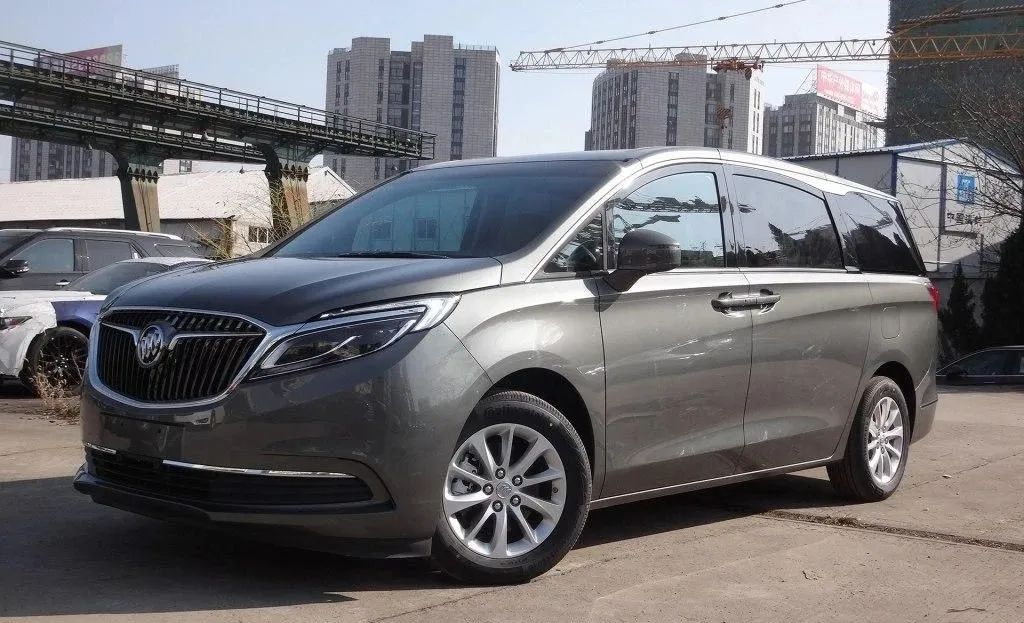 越野车带你体验诗和远方,四驱旅行版发动机抖动