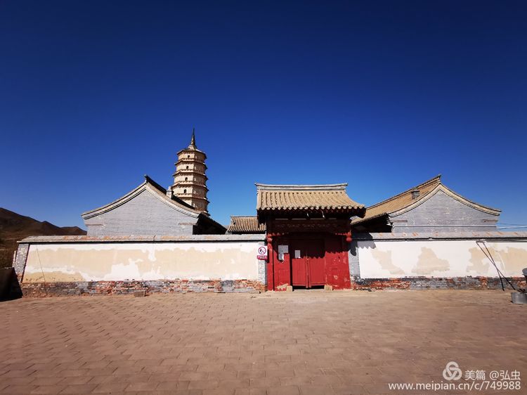 辽庆州白塔出土的文物,辽庆州白塔的故事