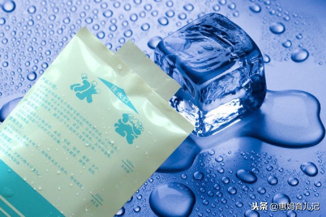 宝宝发烧怎么办求快速退烧方法,宝宝老是发烧怎么办小妙招