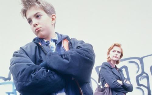 经常胡思乱想在心理学上叫什么,心理学经常胡思乱想是高内耗行为