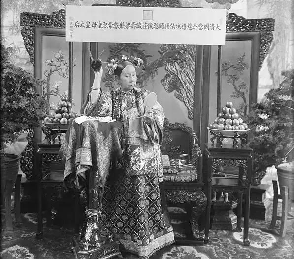 乾隆节制，顺治节俭，唯有慈禧一顿饭竟花千万两白银