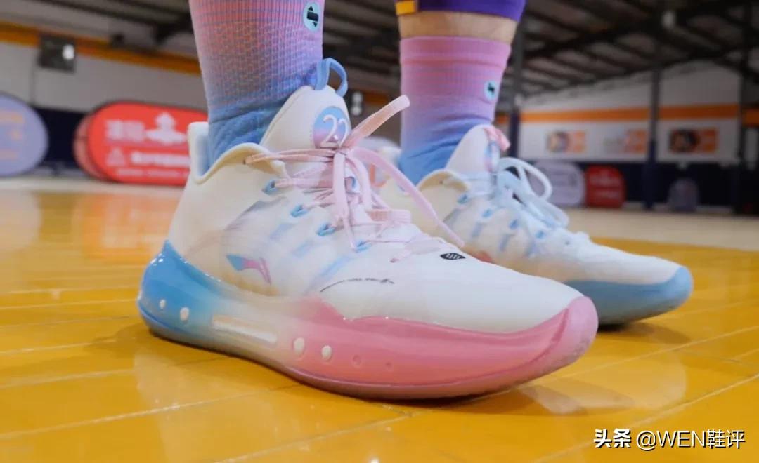 驭帅十四low灰白测评,驭帅14low致敬搭配