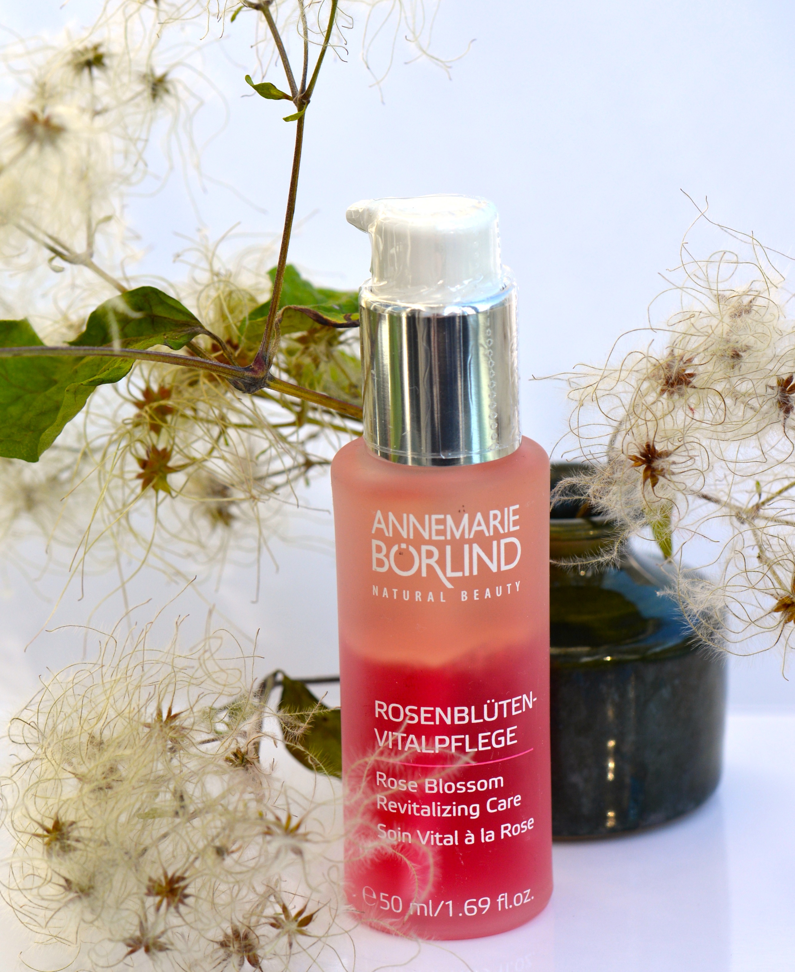 海蓝之谜精华和sk2小灯泡排名,海蓝之谜sk2一套多少钱