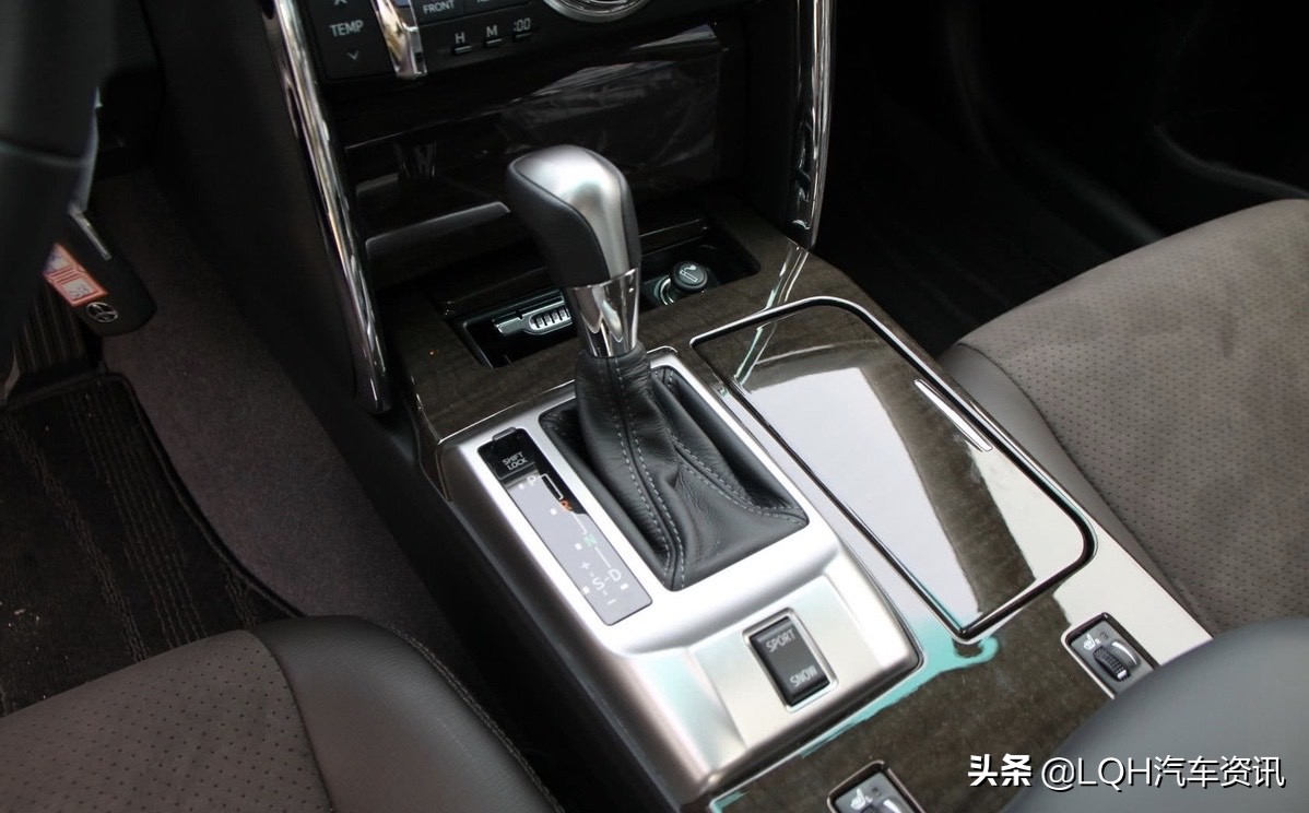 锐志2013菁锐版2.5v和2.5s的区别,2013款锐志2.5v风度菁英版炫装版