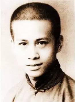 李嘉诚最终学历,李嘉诚15岁打工