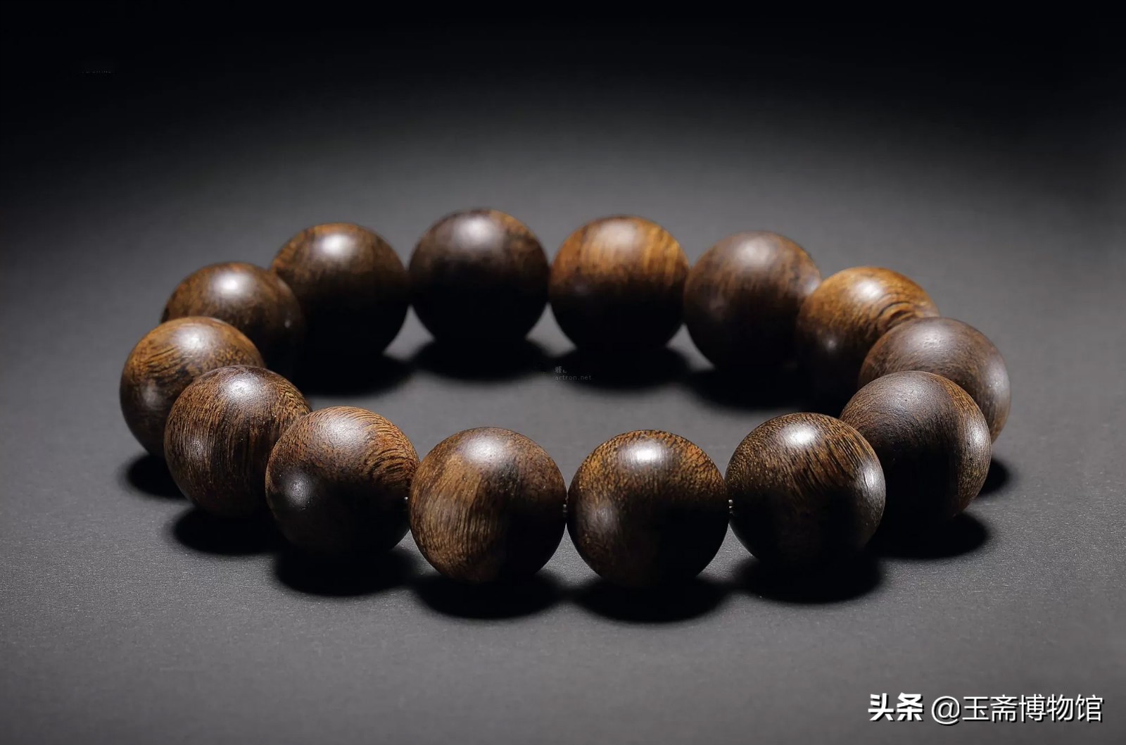 最贵沉香木多少钱,最贵的沉香手串多少钱