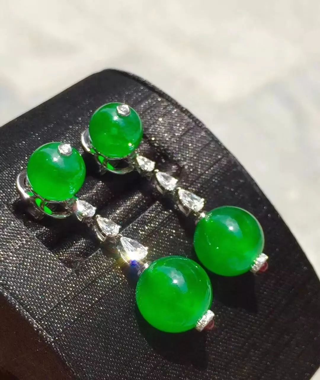 展销会假翡翠,香港珠宝展也有假翡翠