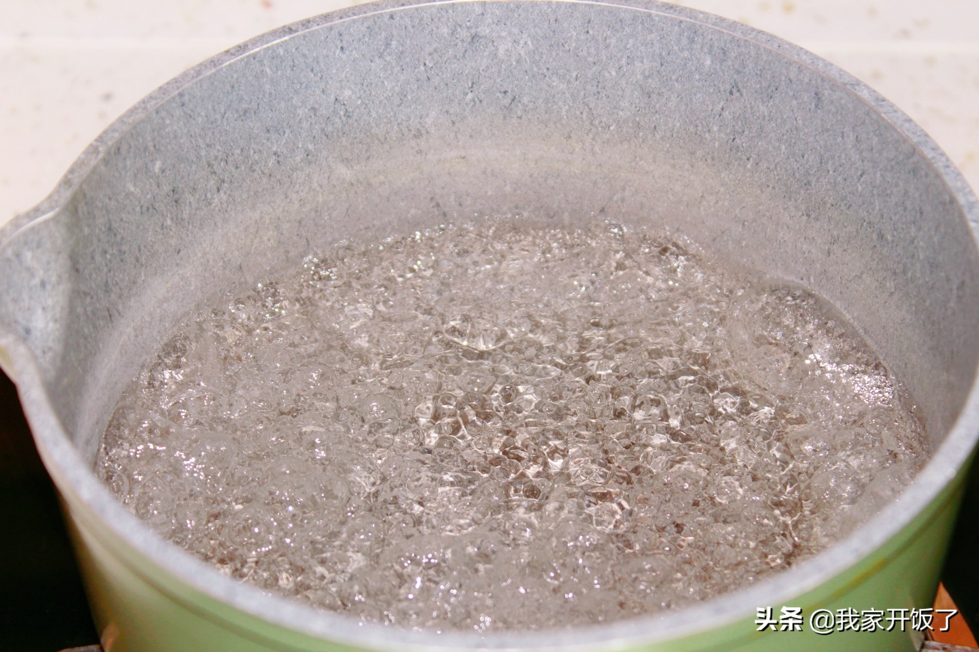 早上来一碗营养美味又健康,每天喝一碗口感爽滑有营养