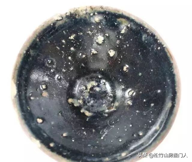 如何选择单色釉建盏,单色釉的建盏有毒吗