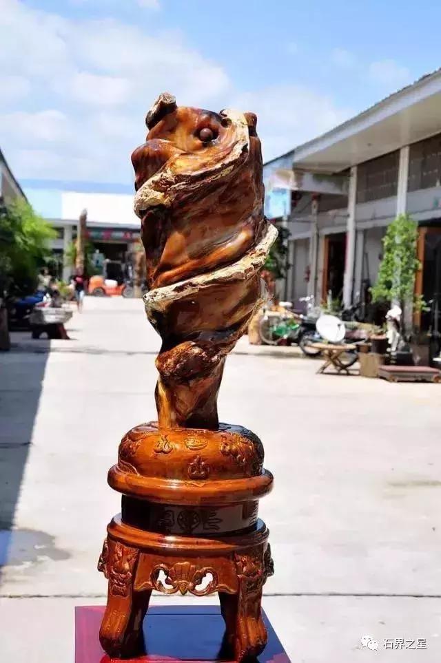 世上最惊艳的木头,世界上最漂亮的红色木头