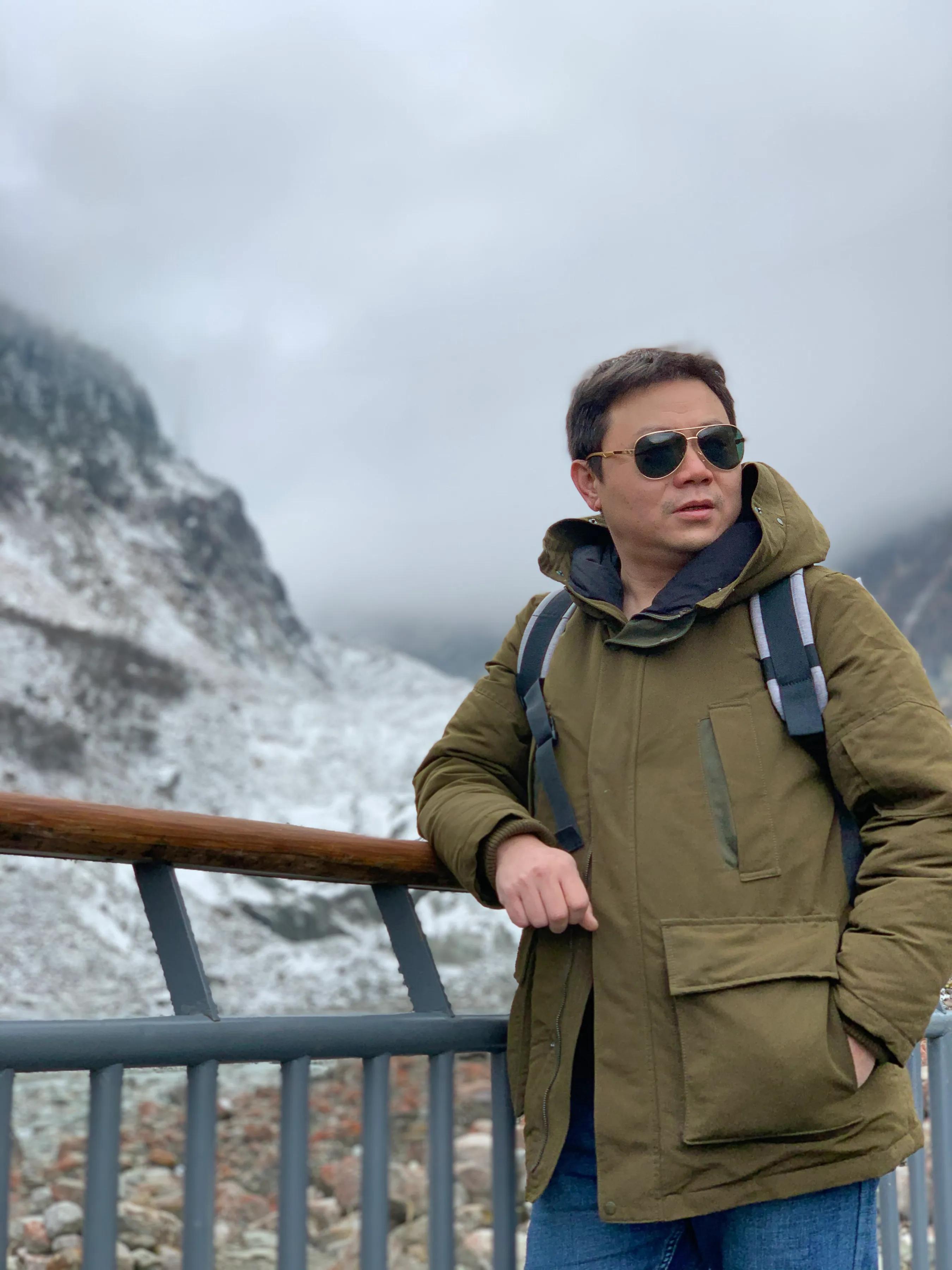 海螺沟燕子沟旅游攻略,海螺沟和燕子沟哪个更值得去