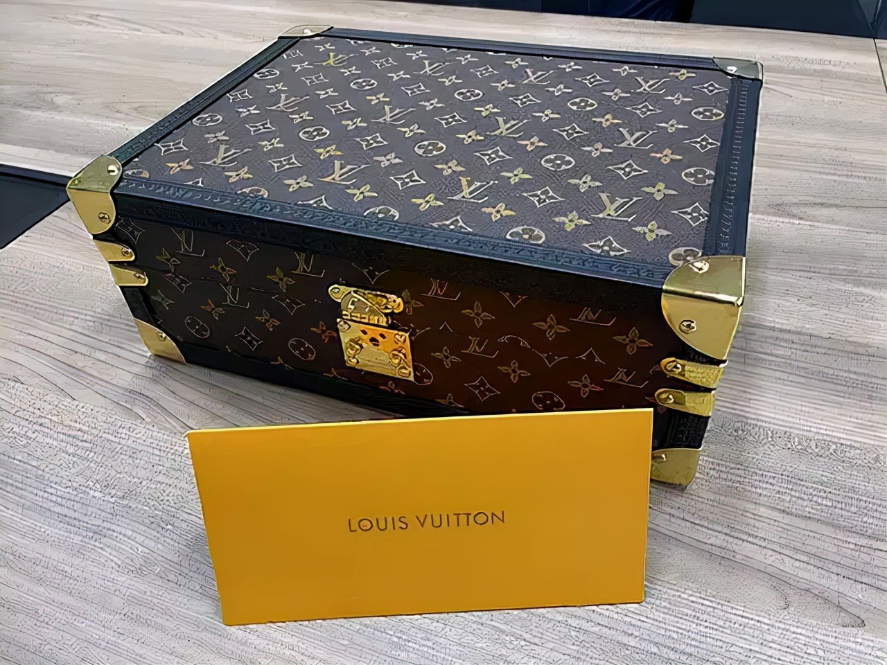 LV月饼500块钱一盒?这是真的假的?