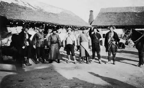 柴胡栏子事件：解放军5名师级干部牺牲，战后骑兵连指导员被处决