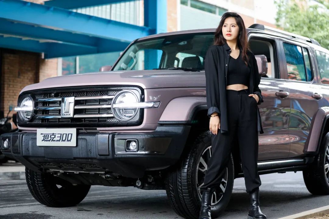 新时代女性不被定义作文,都市新时代女性啥意思