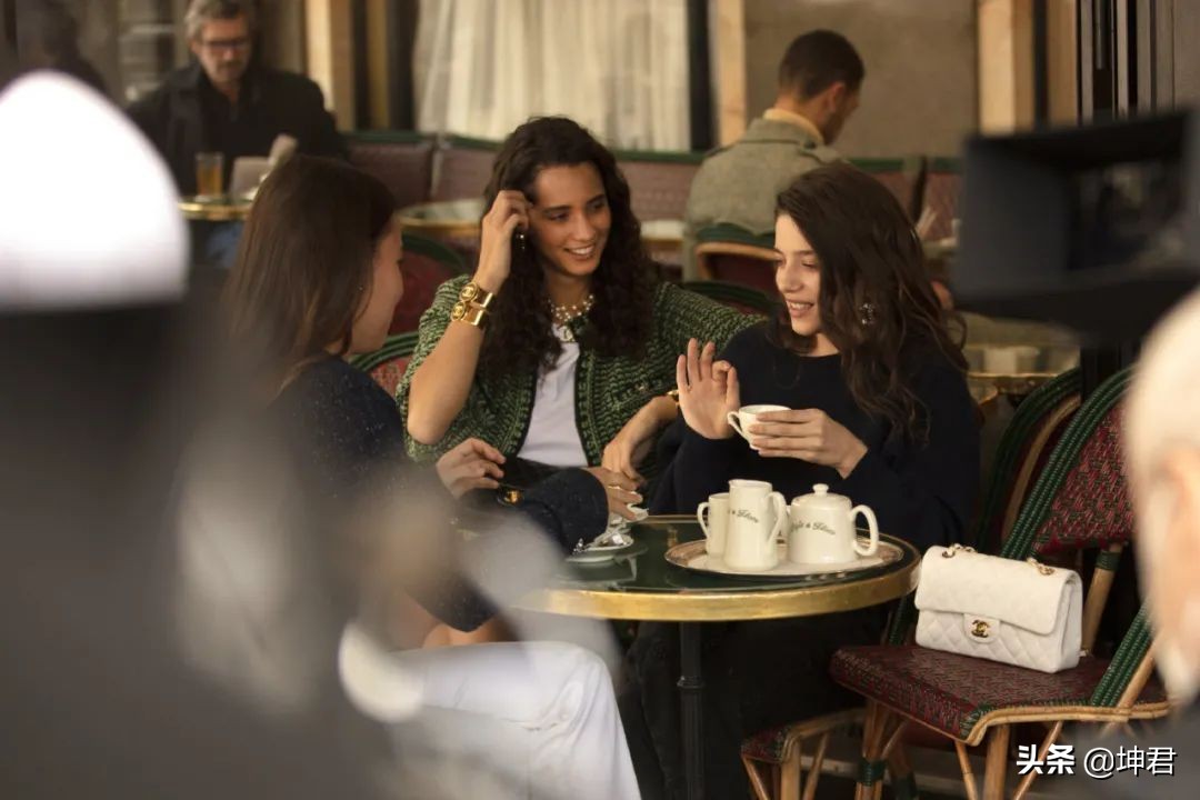 chanel香奈儿新款22bag,chanel香奈儿双c大logo大号机场包