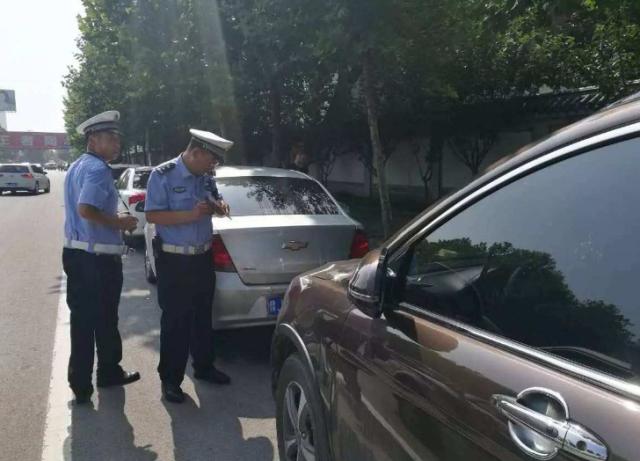 看见交警贴条的时候可以阻止吗,看到交警贴单可以申诉吗