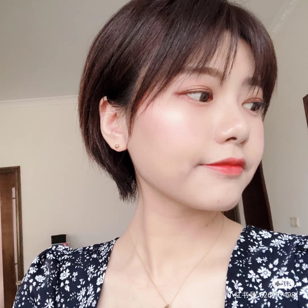 适合脸大脸圆减龄的发型长发卷发,适合方脸圆脸的气质卷发短发