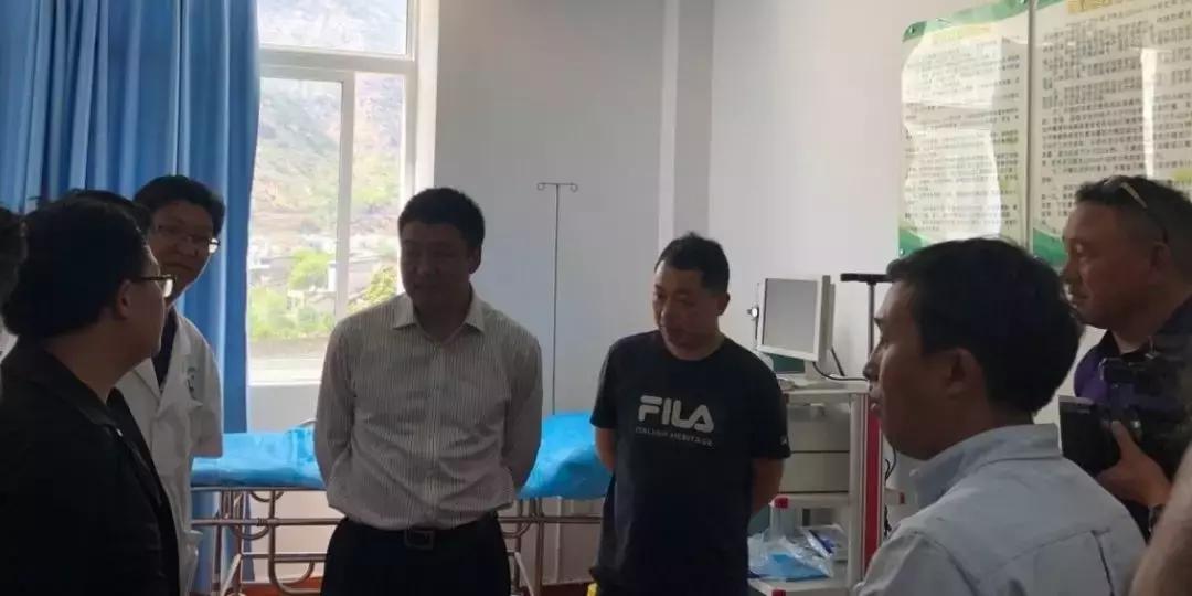 新龙县考察组赴泸定县学习考察脱贫攻坚及乡村振兴发展之略