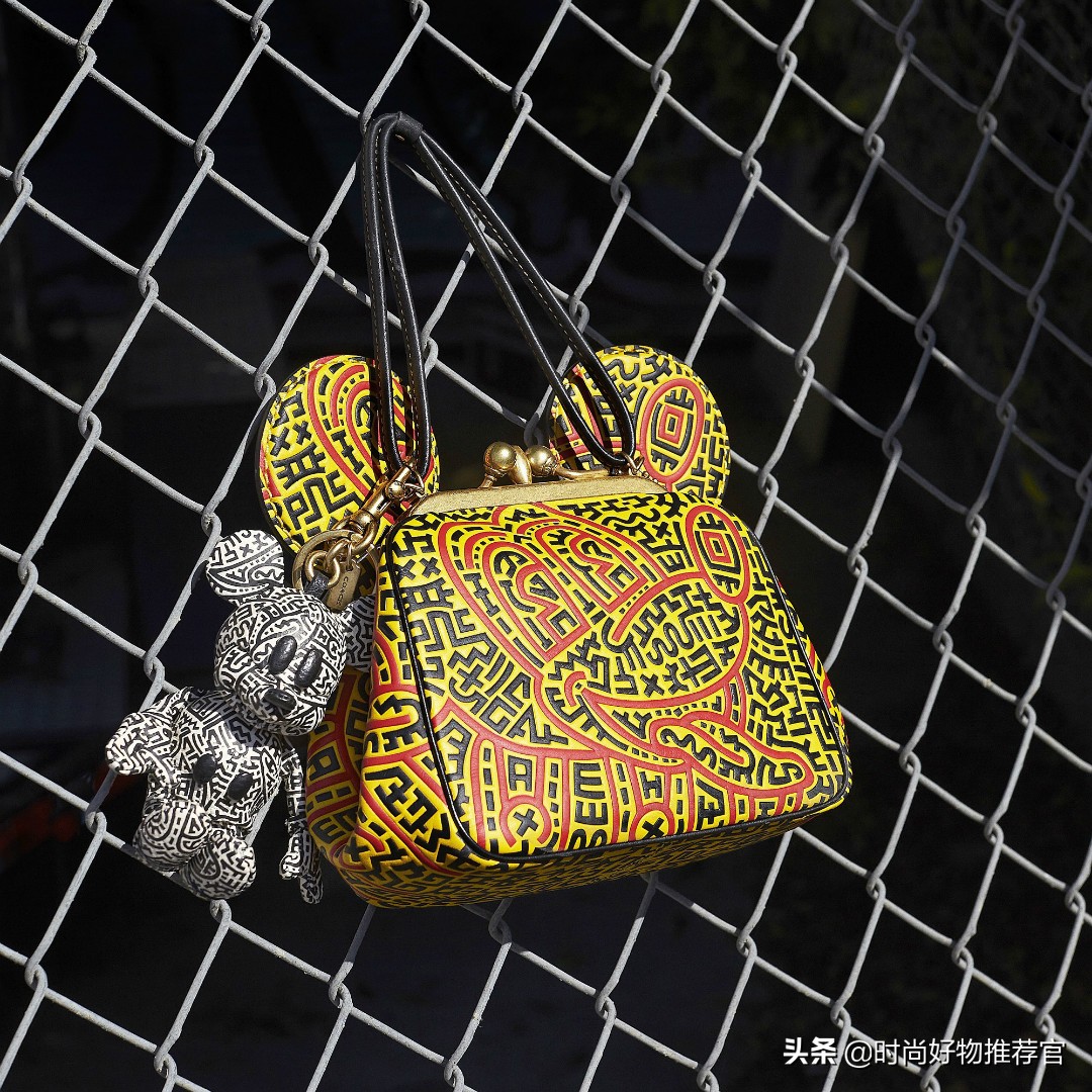 coach日记刺绣联名款,coachdisney联名包粉色