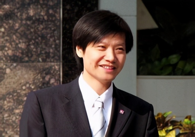 互联网隐形富豪雷军究竟有多牛,互联网风云人物雷军