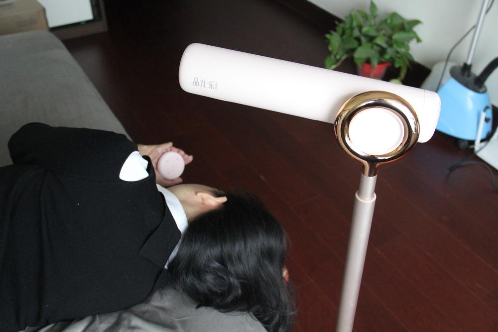 品仕乐懒人吹风机,品仕乐立式吹风机青春版与旗舰版