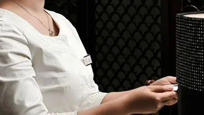 鏋佽嚧濂㈠崕spa,榄旈兘韬綋spa