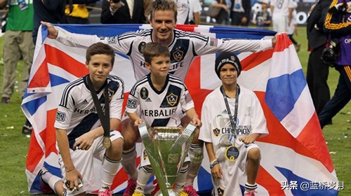 足坛自由转会排行榜,足坛史上十大成功转会