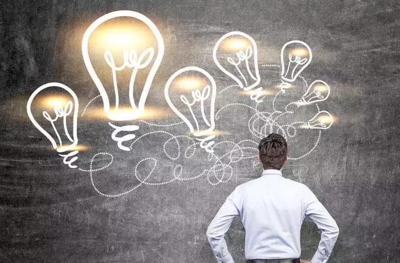 又买股！又买房！谁说去年经济不好？