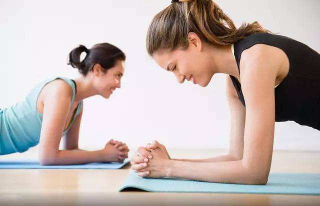 二胎产后瘦不下来怎么办,生完二胎瘦不下来