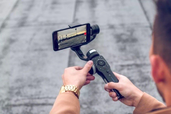 手机稳定器智云最新款,智云稳定器smooth4适合什么手机