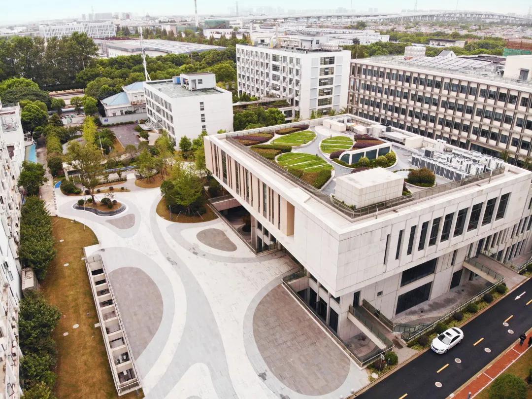 沪上“花园式”工地办公是怎样的体验？来看看这个白玉兰奖工程吧