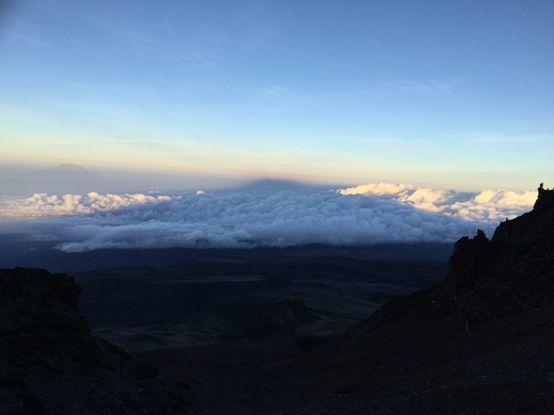 乞力马扎罗雪山冰川,住在珠穆朗玛峰山脚是什么感觉