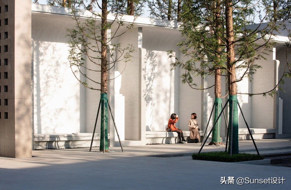 幽居在闹市潜游天地间,闹市寻幽处雅意上心头