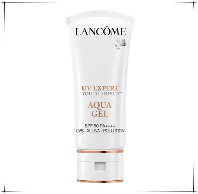 在防晒的路上勤勤恳恳,在防晒前涂什么