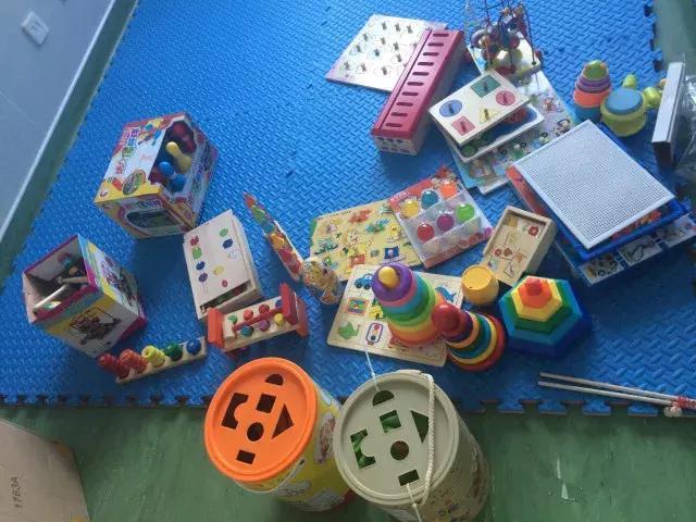 孩子总有重复刻板的动作,孩子刻板重复怎么办