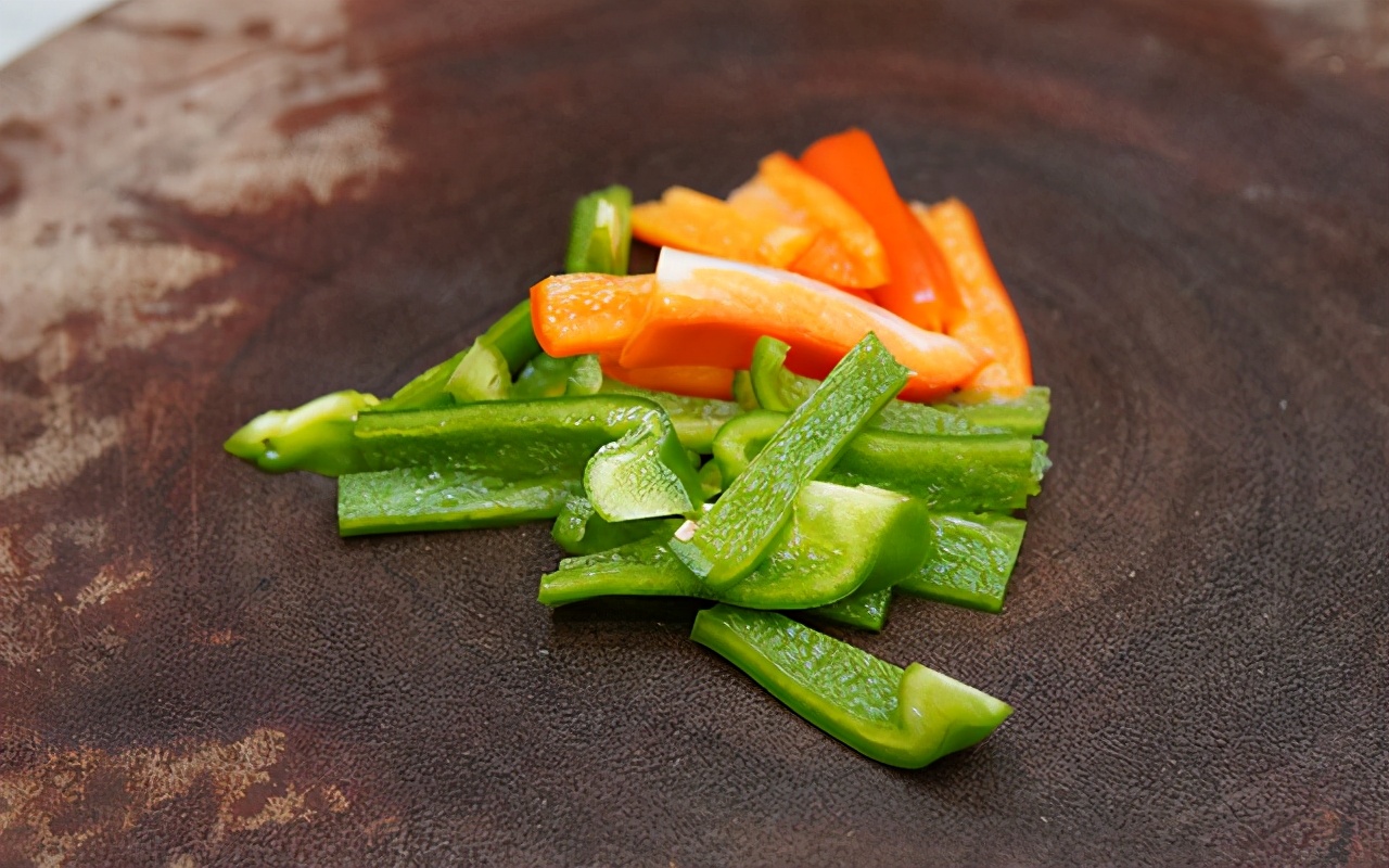 年夜饭香辣虾子,年夜饭大菜香辣虾超下饭超简单
