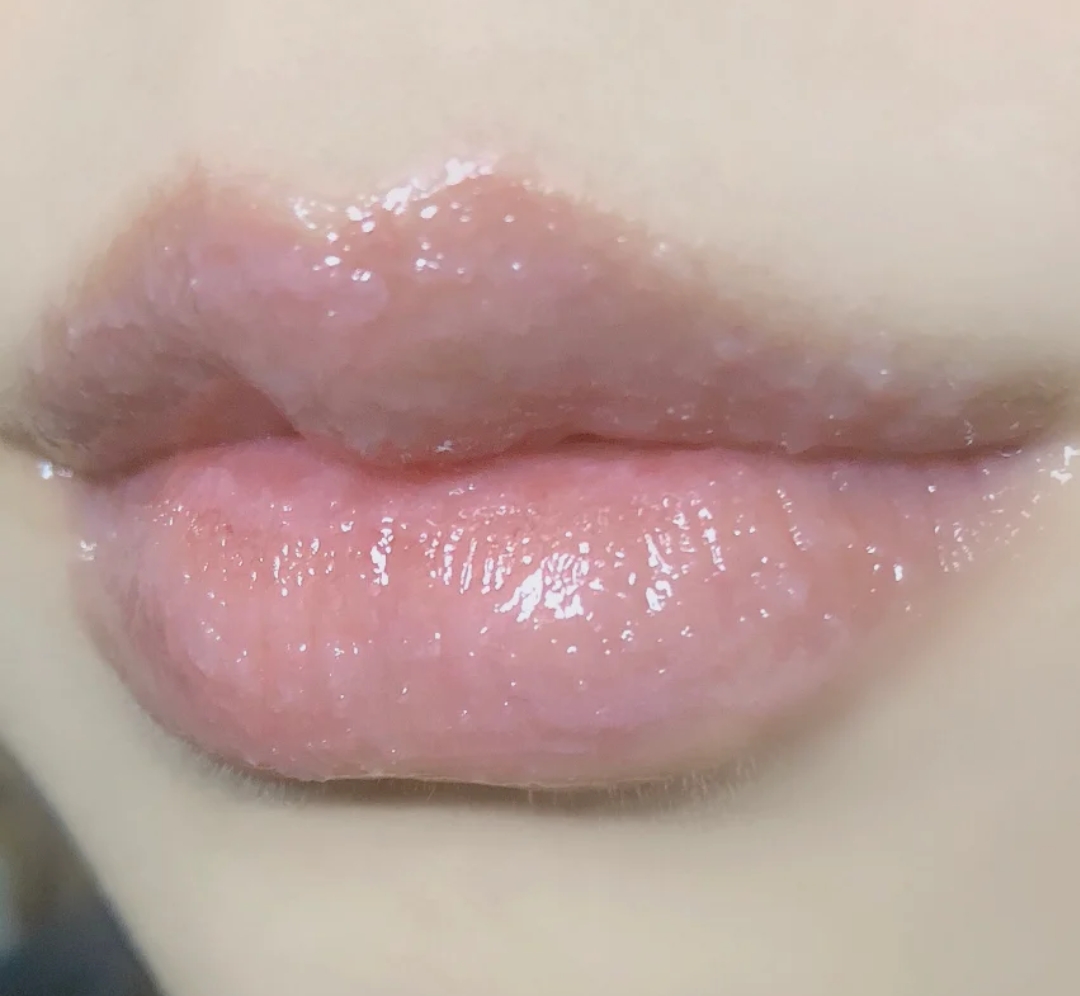 沾杯和不沾杯口红怎么完美搭配,学生党最爱的口红涂法咬唇妆教程