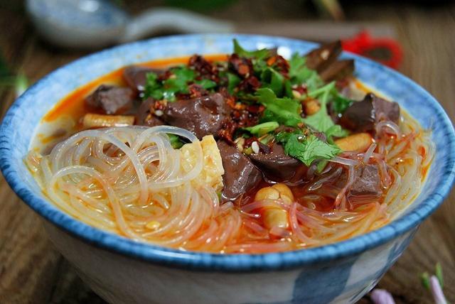 中国四大小吃之首——金陵小吃,南京地道美食特产大集合