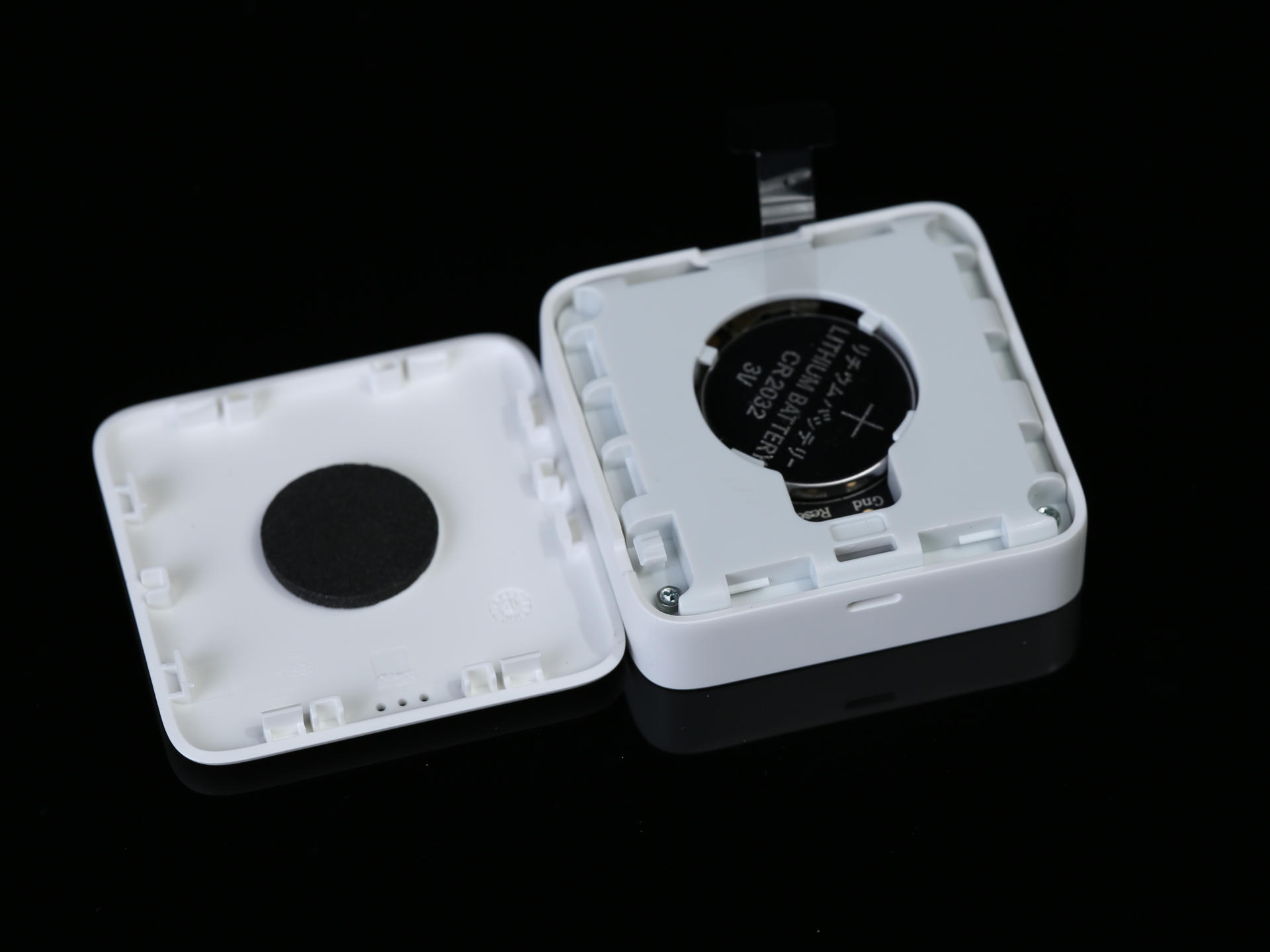 米家温度计测量鱼缸温度,小米米家温度计怎么换电池