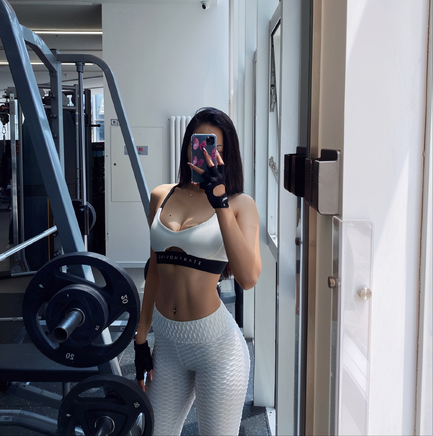 熊黛林健身美照,熊黛林健身照片曝光