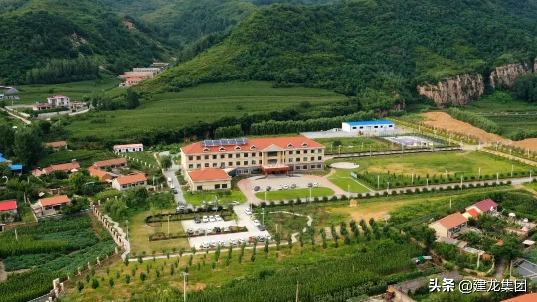 华夏建龙旗下矿山,建龙矿山设备