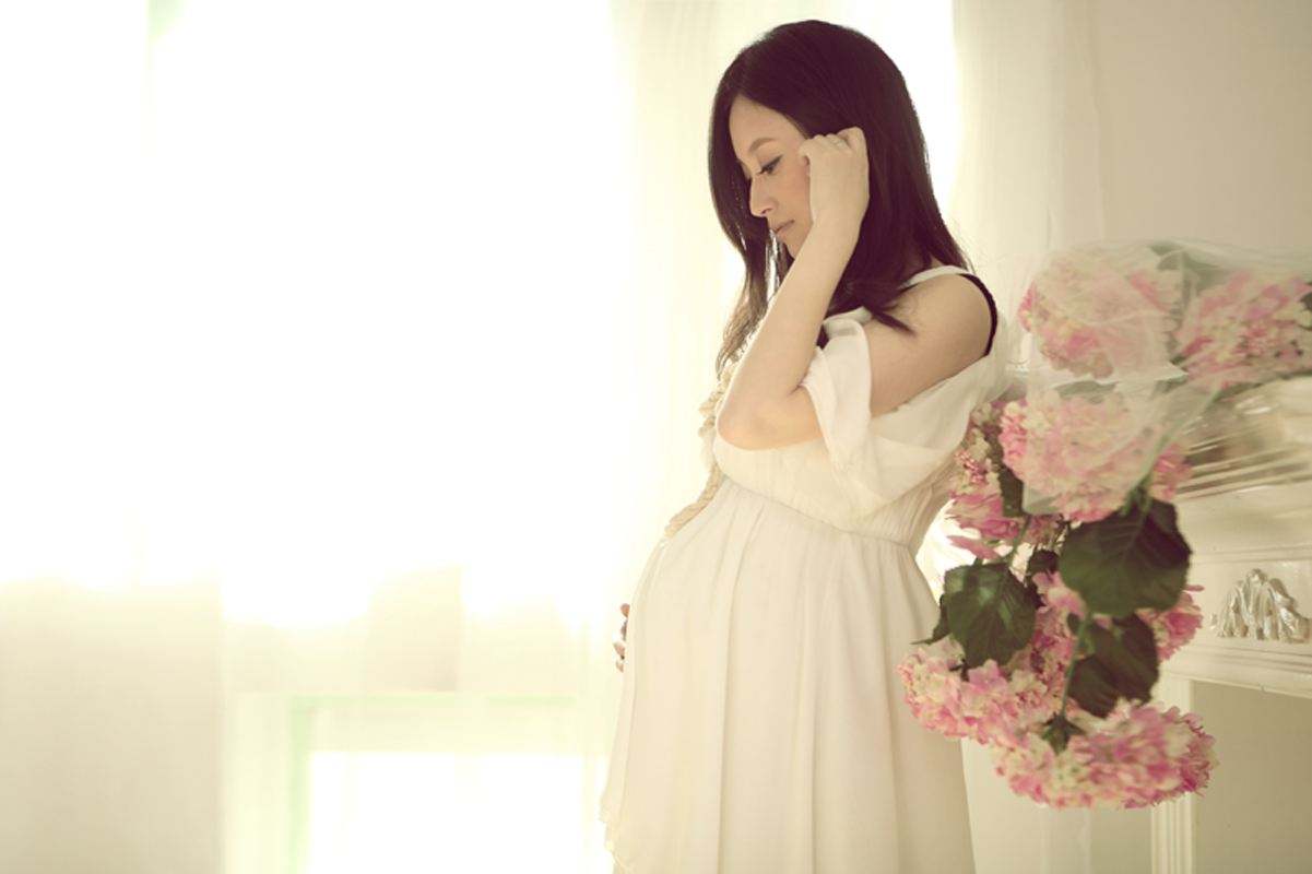 95后宝妈晒孕肚照,95后孕妇朋友圈晒孕照