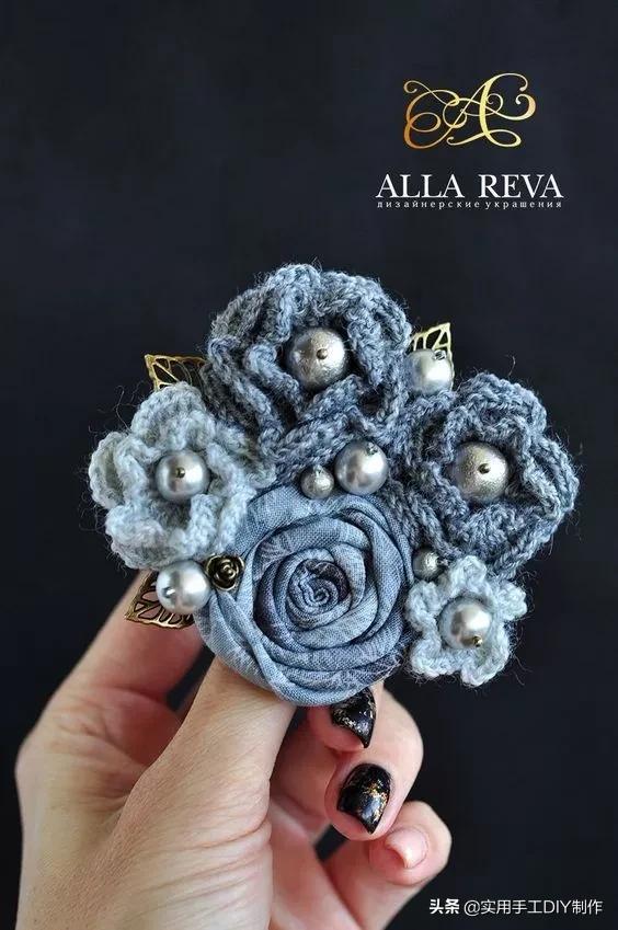 布艺玫瑰花的作品,花朵布艺作品