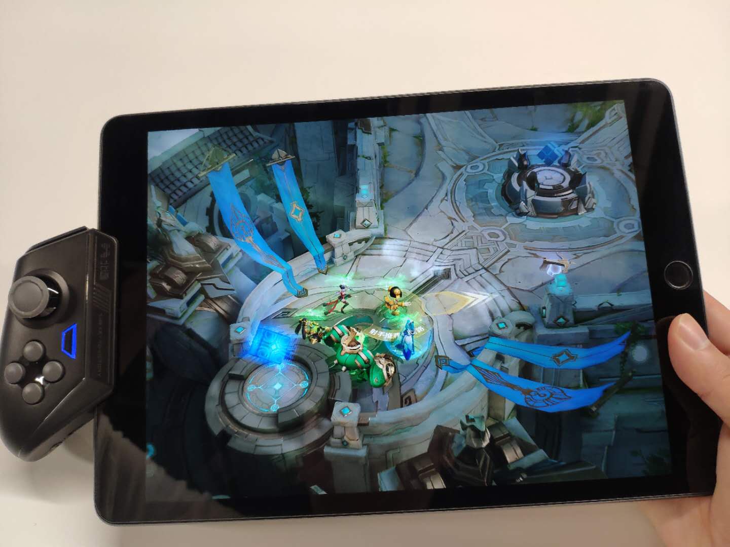 北通手柄t1玩原神,北通苹果游戏手柄测评