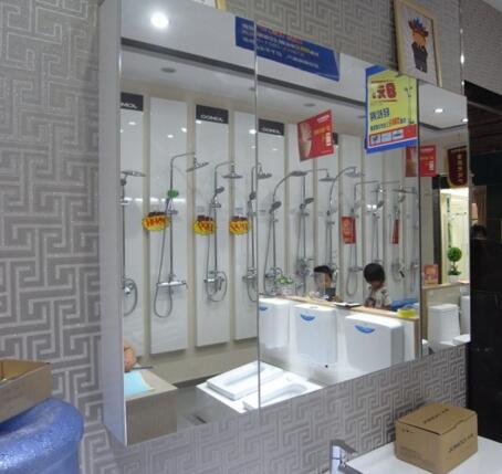 半开放式卫生间用什么镜柜,卫生间挂墙镜柜选什么材质的好