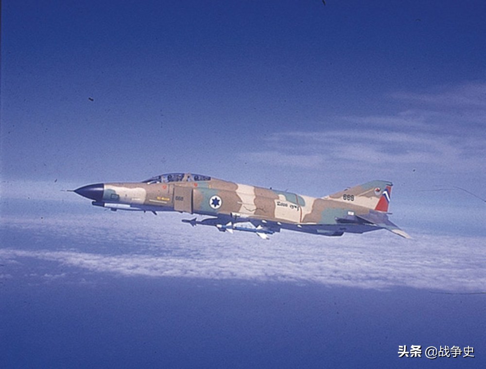 米格25有多牛？以色列曾对它束手无策，伊朗花大钱买F14对抗