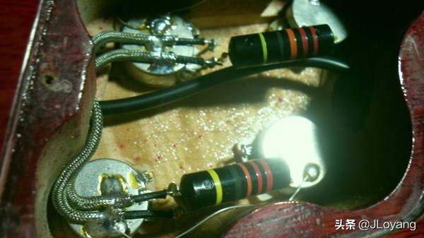 Gibson电吉他特点,gibson电吉他制作全过程