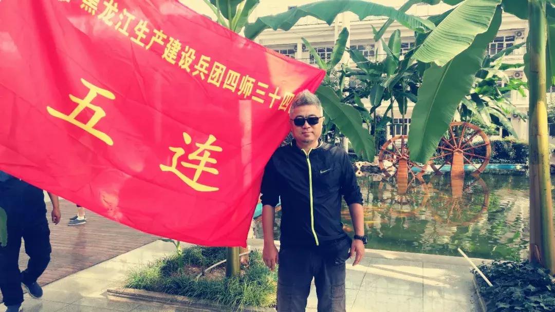 10个闺蜜沿着中俄罗斯边境自驾游,10个闺蜜结伴游中苏边境线