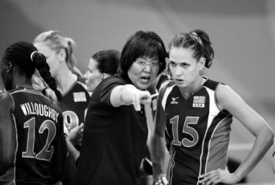 郎平的坎坷情史，为国家体育事业2次放弃爱情，年过半百终获幸福