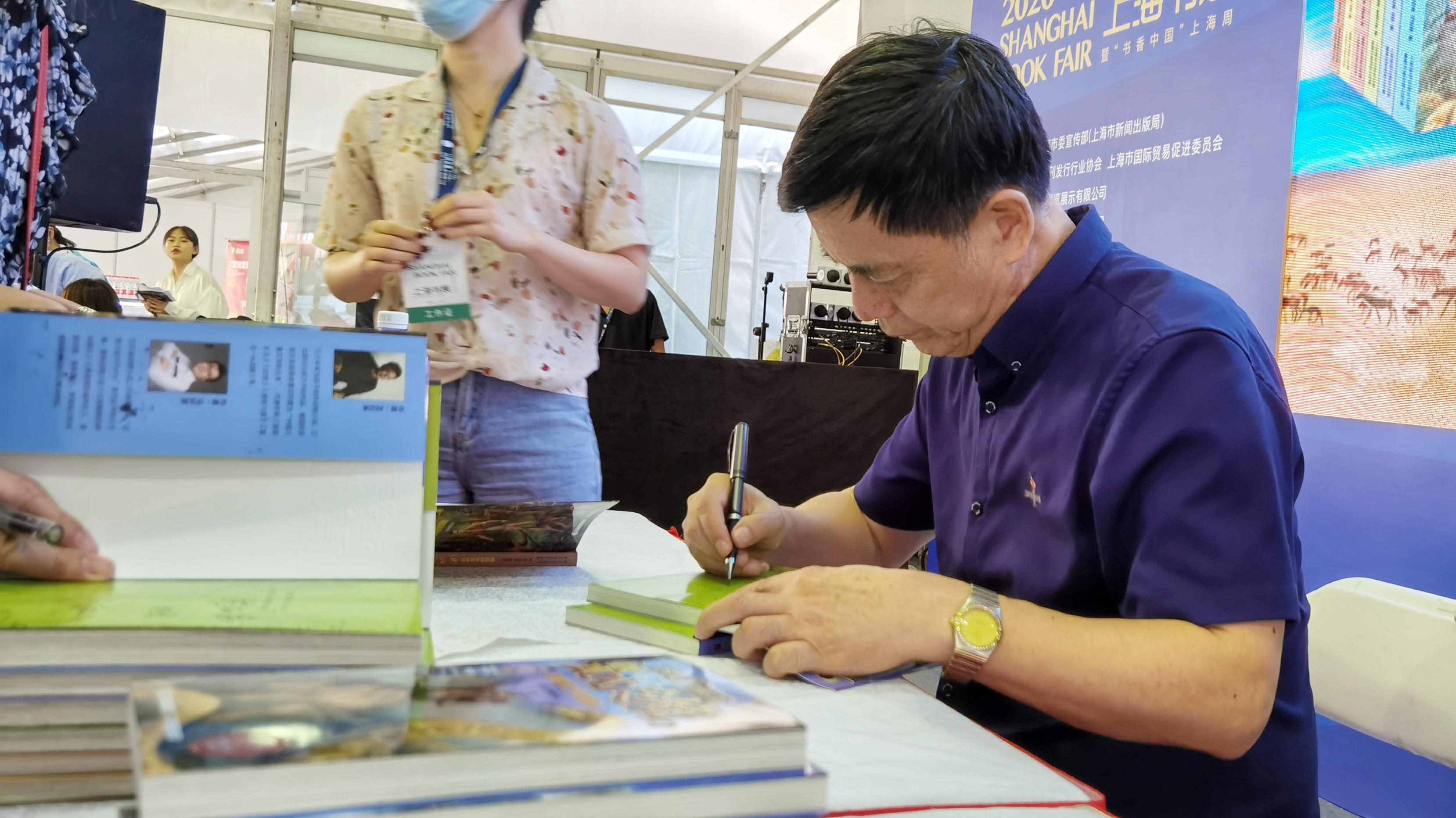 警犬冷焰沈石溪,沈石溪的警犬冷焰